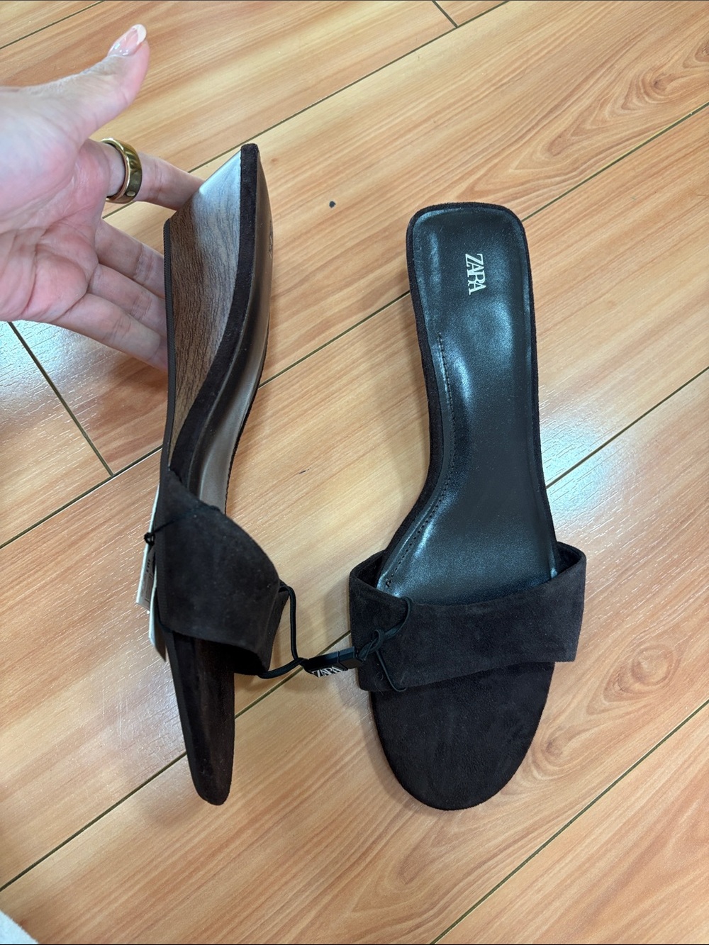 Leather sandals